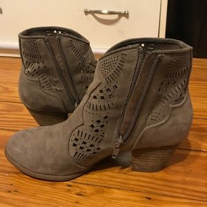 Carlos by Carlos Santana booties